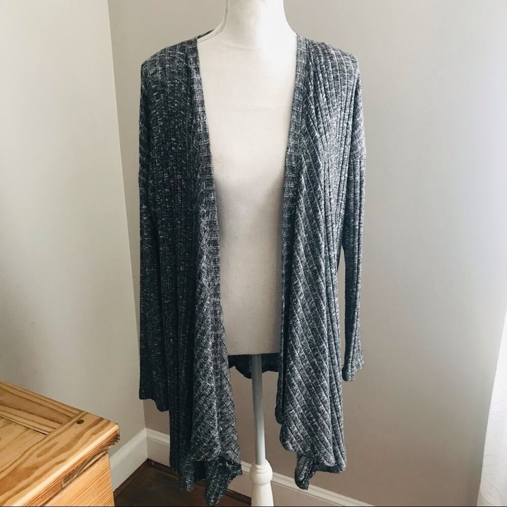 American Eagle Outfitters Cardigan